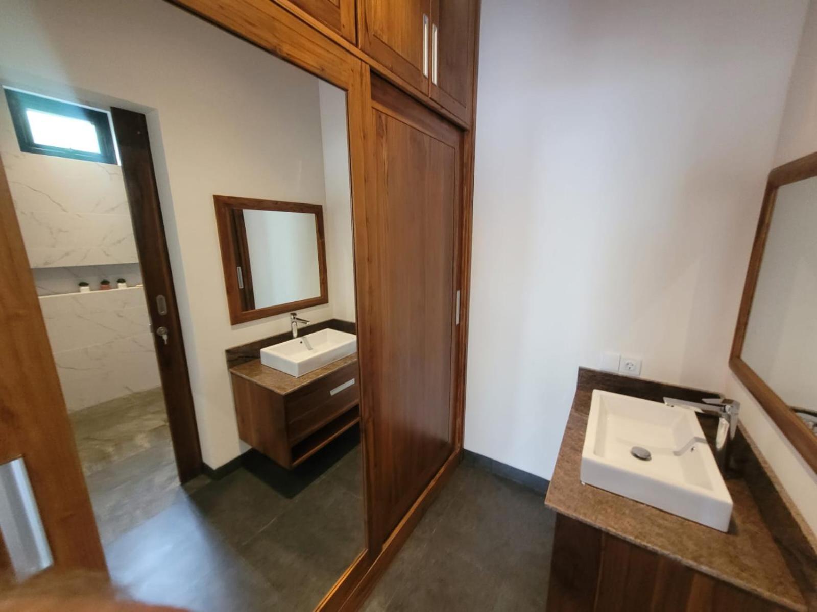 Villa Niang Ando Labuan Bajo Extérieur photo